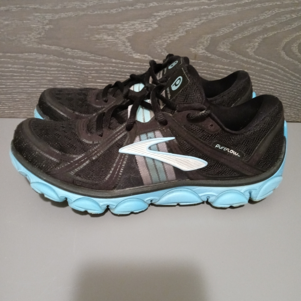 Brooks Pure Flow 2 Women’s Size 9 Running Shoes 1201011B022 Black Blue
